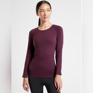 Athleta Shirt Foothill Seamless Purple Burgundy Long Sleeve Pullover Size M